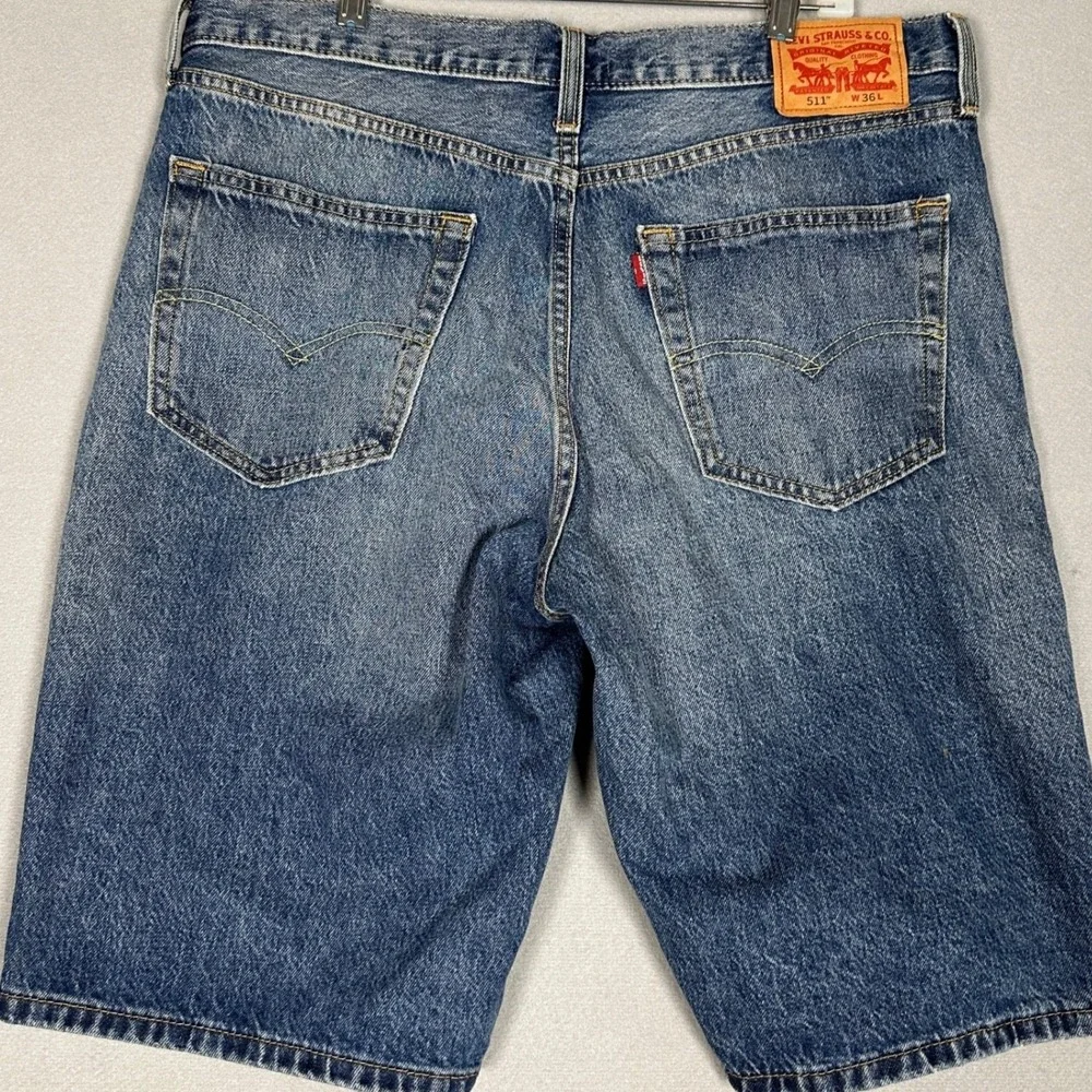 Levis 511 Shorts Mens 36 Blue Slim Fit Distressed Casual Red Tab Jorts Denim EUC